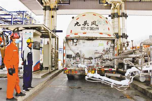 助力湖北复工复产 重庆紧急为湖北提供LNG