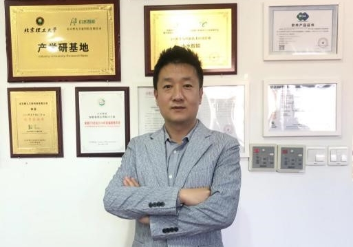 专访小水智能闫亚杰：5G消息应用——让新技术解决旧问题 
