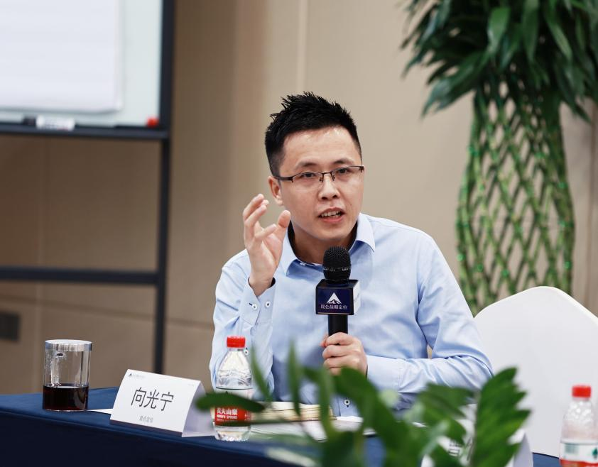 专访昆仑定位创始人向光宁：战略定位 , 成为行业领导者的系统方法 