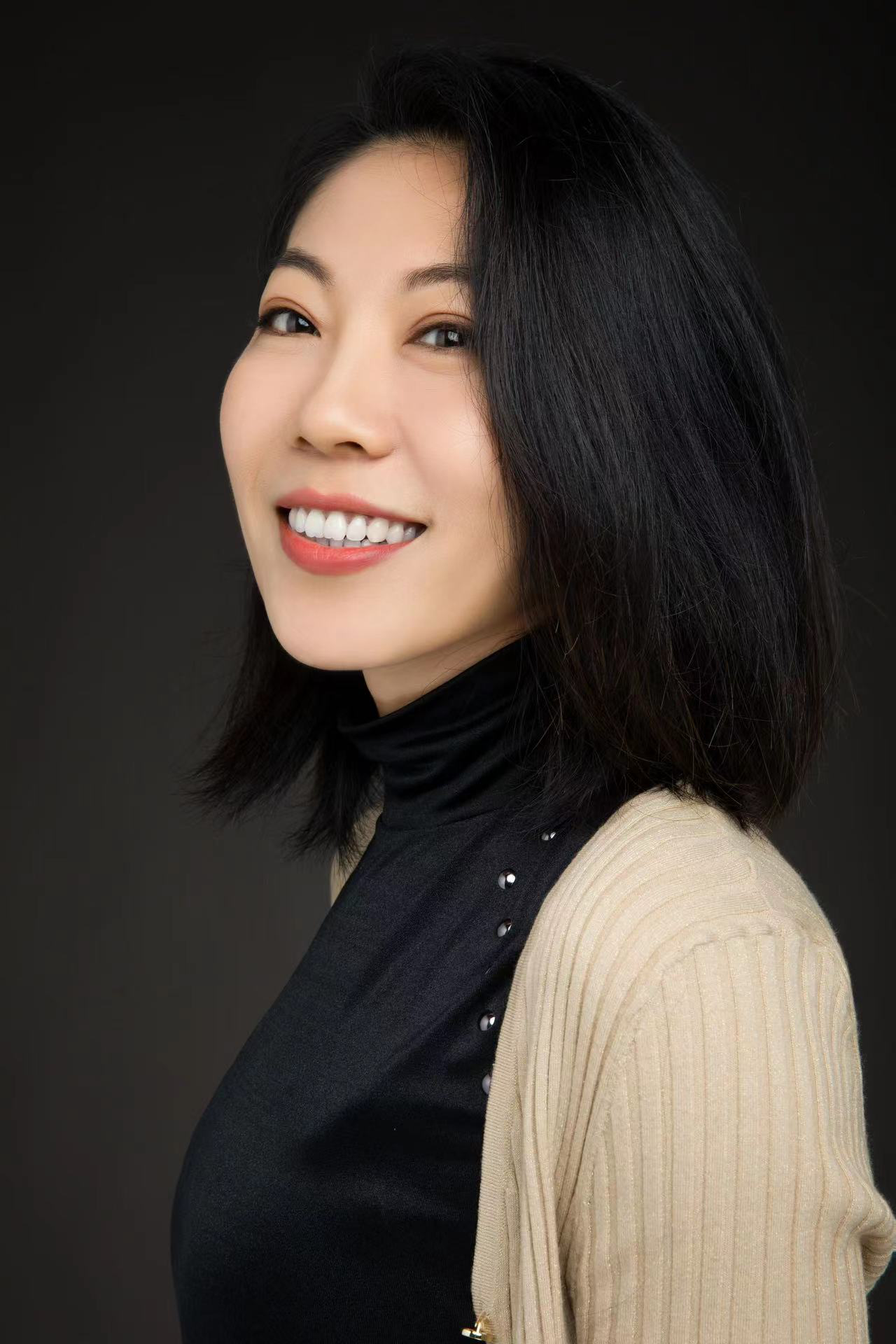 稻徕文化伊静静： 将心理学融入团建的 “企业文化建设一流策划人” 
