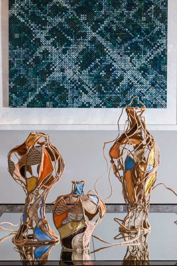 上海西岸美高梅酒店携手艺术家双禧走进 织觉 艺术场域