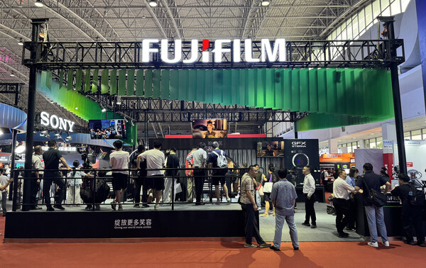 富士胶片参展BIRTV2025 全流程解决方案点亮电影化制作新生态