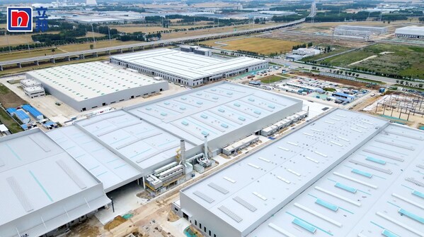 从制造到智造：立邦助力小松打造全球智能制造产业基地新标杆