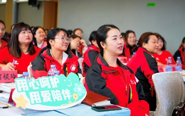 帝斯曼-芬美意迈入向美而行共益发展计划第三年，持续赋能女性与家庭