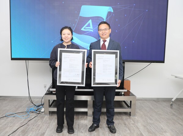 TÜV莱茵为九强生物颁发IVDR公告机构证书